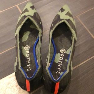 Rothy’s green camo points, size 10